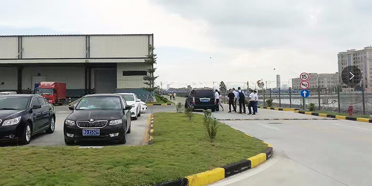 巨正源科技（項目內(nèi)容：高清監(jiān)控系統(tǒng)、公共布線、網(wǎng)絡、電話點安裝）